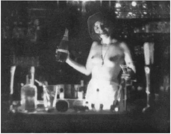 Heinz von Perckhammer A Nachtlokal on the Friedrichstadt GirlCulture also - фото 67