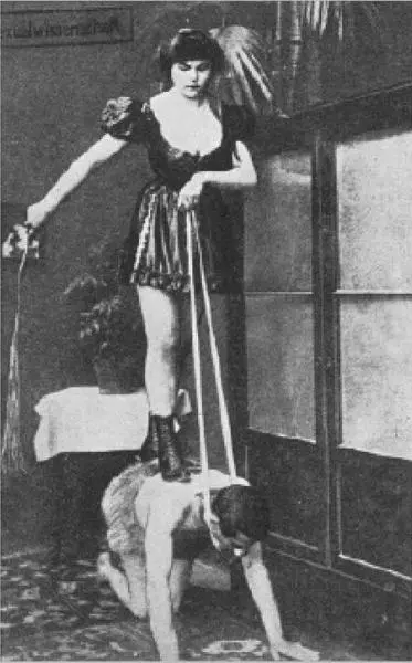 Zoomimic Masochism scene Drinking Nectar The Slave Throne 1930 - фото 222