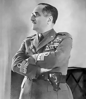 Граф Уго Кавальеро В нояб 1937 назначен главнокомандующим итальянскими - фото 57