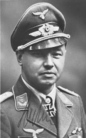 Ганс Асси Хан РК 2491940 оберлейтенант авиации командир 4й эскадрильи - фото 94
