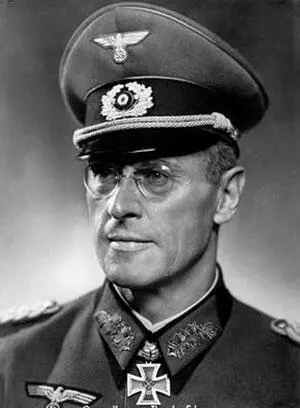 Теодор Шерер РК 2021942 генералмайор командир 281й охранной дивизии - фото 130