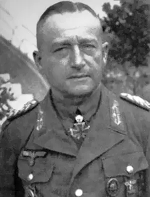 Вольфганг Фишер РК 361940 полковник командир 10й стрелковой бригады ЗГК - фото 172
