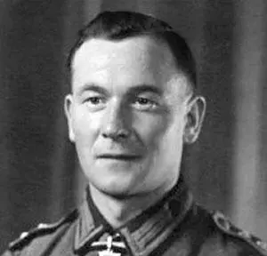 Эмиль Камински РК 15101942 оберфельдфебель командир взвода 446го - фото 420