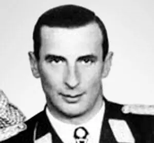 Эрих Питцонка ЗГК 481942 майор командир 2го батальона 2го парашютного - фото 491