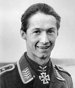 Вальтер Шук ЗГК 2461943 фельдфебель авиации командир самолета 9й - фото 521