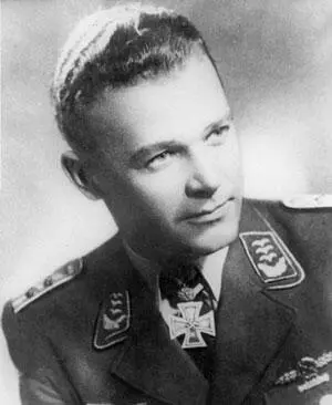 Губерт Пёльц ЗГК 2591942 лейтенант резерва авиации командир 9й эскадрильи - фото 557