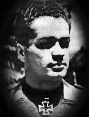 Георг Заттлер РК 521944 лейтенант авиации командир самолета 1й - фото 571