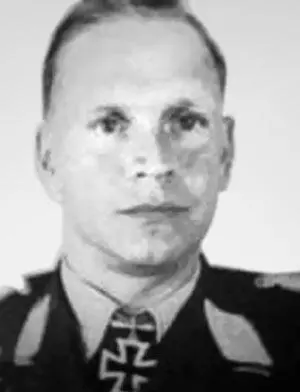 Барон Фольпрехт Ридезель цу Эйзенбах ЗГК 1 151942 капитан авиации командир - фото 589