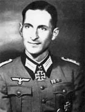 Ганс Дитлеф ГоллертХанзен РК 3171943 оберлейтенант резерва командир - фото 592