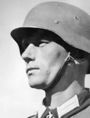 Клаус Брегер ЗГК 1621942 штабсфельдфебель командир взвода 1й роты 27го - фото 593