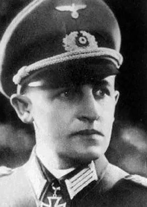 Карл Прёль ЗГК 141942 капитан командир 2й роты 63го моторизованного - фото 607