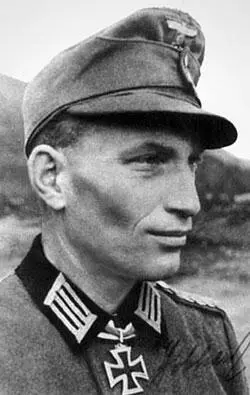 Георг Гебхардт РК 1551943 капитан резерва командир 3го батальона 204го - фото 630