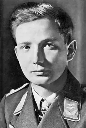 Макс Гельмут Остерман В февр 1942 назначен командиром 8й эскадрильи 54й - фото 760
