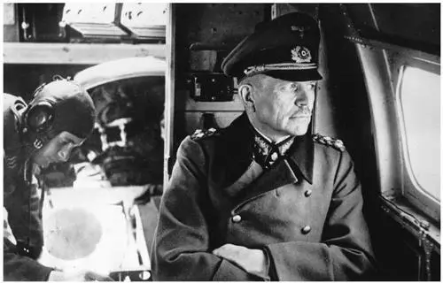 General Heinz Guderian in his command vehicle Guderian was father of the - фото 57
