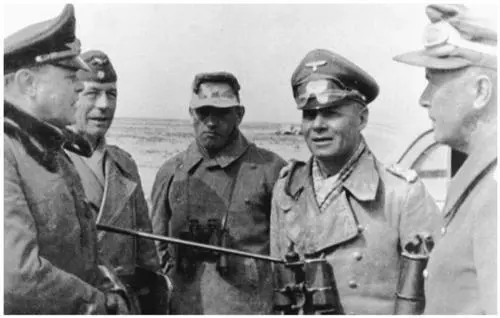 The major German commanders in Africa in 1941 from left Field Marshal Albert - фото 58