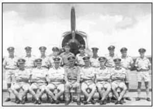 Instructors seated FO Saunders Flt Lt McLaren Flt Lt Edwards Sqn Ldr Whyte - фото 33