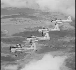 Advanced Flying School THE ARRIVAL OF VAMPIRES FROM Aden is indelibly - фото 42