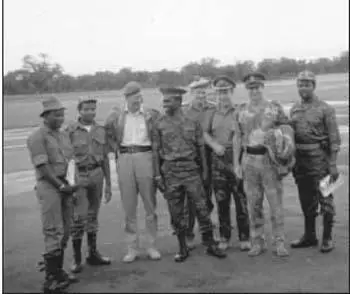 This photograph was taken late in the visit during a refuelling stop at Kariba - фото 799