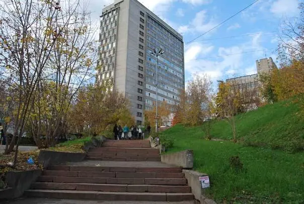 Восхождение к университету В центре высотный корпус 2 Казанского - фото 48
