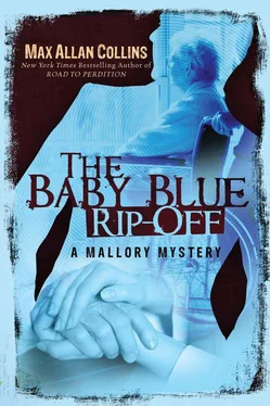 Max Collins The Baby Blue Rip-Off обложка книги