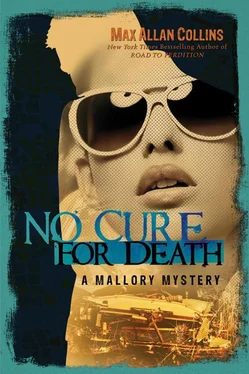 Max Collins No Cure for Death обложка книги