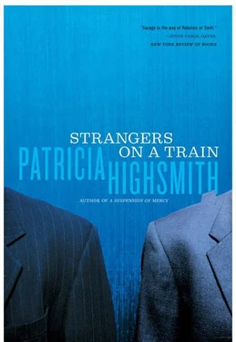 Patricia Highsmith Strangers on a Train обложка книги