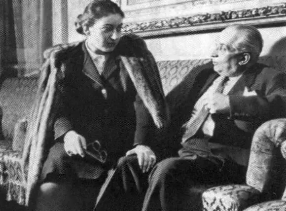 Мария с меценатом и женихом Баттистой Менегини в Италии 1947 В роли - фото 6