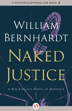 William Bernhardt Naked Justice обложка книги