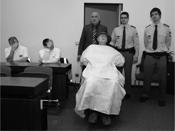 On several occasions he would complain of chest or back pain or difficulty in - фото 13