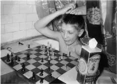 Chess can be studied virtually anywhere and Bobby was seldom without a chess - фото 77
