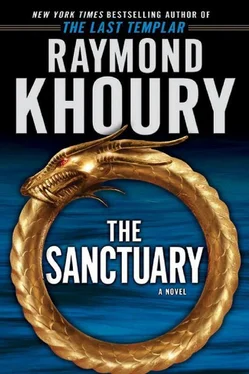 Raymond Khoury The Sanctuary обложка книги