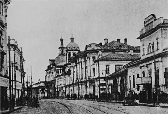 Вид Покровки от Покровских ворот Фото 1910х гг На снимке видна двухэтажная - фото 25