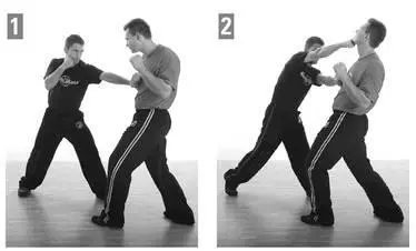KEY POINTS stab your rear hand downward elbow in and down to redirect the - фото 174