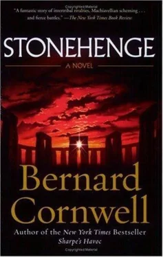 Bernard Cornwell Stonehenge обложка книги