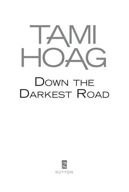 Also by Tami Hoag Secrets to the Grave Deeper Than the Dead The Alibi Man - фото 1