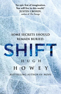 Hugh Howey Shift обложка книги