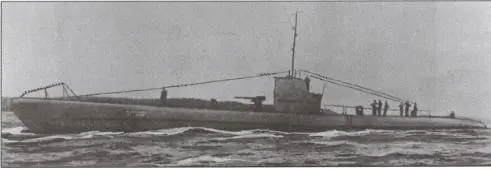 М200 в море Фото 1955 г Командир М200 капитанлейтенант Б Родионов - фото 3