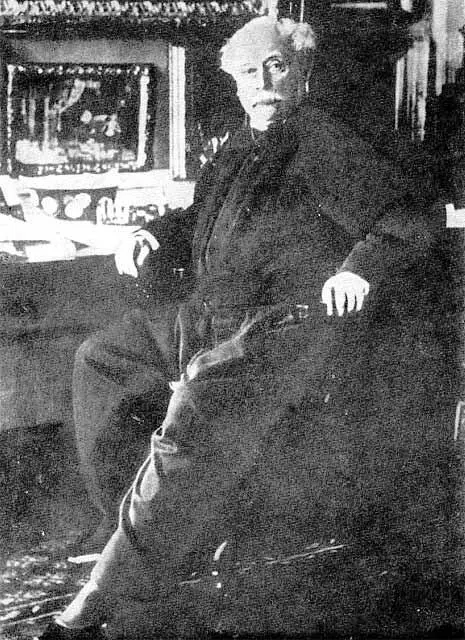А Дюмасын в 1891 году в своей квартире на улице Ампер Примечания 1 - фото 125