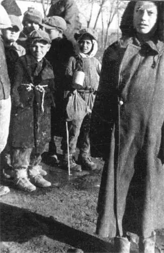 Польские дети в сибирской ссылке 194042 гг Михал Тегеран Осень 1942 г - фото 20
