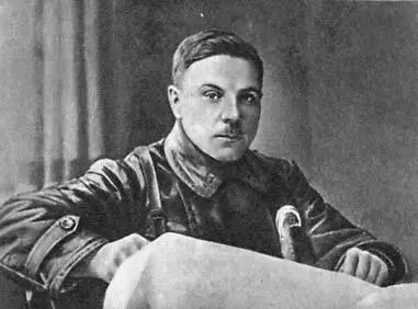 К Е Ворошилов командующий 5й Украинской армией Т Т Литвинов помощник - фото 5