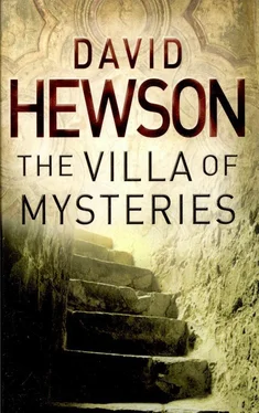 David Hewson The Villa of Mysteries обложка книги