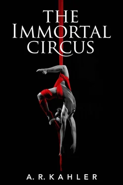 Алекс Калер The Immortal Circus (Cirque des Immortels) обложка книги