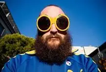 Otros tienen barba Y otros tienen barba y bigote Yo tengo - фото 139
