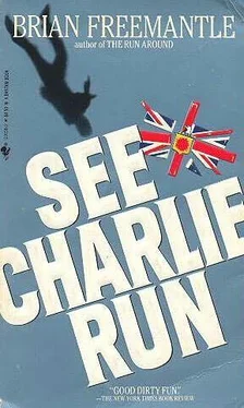 Brian Freemantle See Charlie Run обложка книги