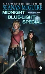 Seanan McGuire - Midnight Blue-Light Special