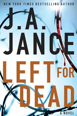 J. Jance Left for Dead обложка книги