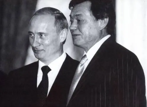 С Владимиром Путиным С Арменом Джигарханяном С л - фото 116