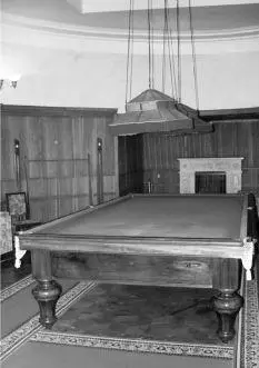 37 The Italianmade billiard table at the Kholodnaya Rechka dacha 38 - фото 42