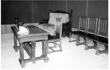 40 Stalins desk in the Kremlin It is now kept in the Stalin Museum in Gori - фото 45