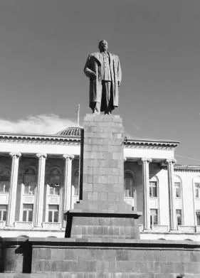 47 Stalins statue still standing in the centre of Gori About the Author - фото 52